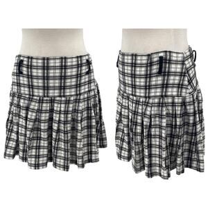 Vintage 90s Plaid Tartan Pleated Mini Skirt Cotton Knit White Black Womens 10/12